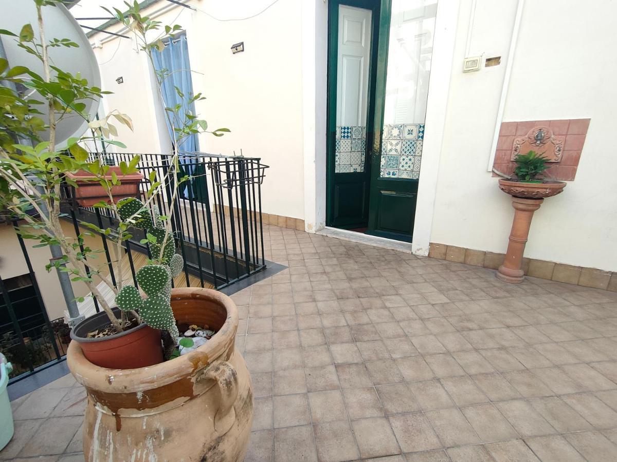 Hotel Arco Del Vescovo 1 Acireale Exterior foto
